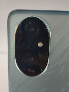 Б/в Мобільний телефон Honor 200 12/512gb 01-200854906