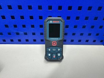 Б/у Лазерный нивелир Bosch glm 50-22 01-200862706