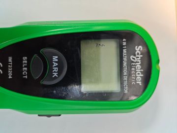 Б/в Детектор металу Schneider imt23204 01-200872275