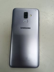 Б/в Мобільний телефон Samsung galaxy j8 2018 3/32gb 01-200880273