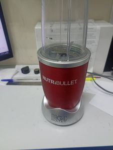 Б/у Блендер Nutribullet nb-wl046k-23 01-200895851