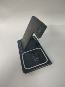 Б/в Бездротовий зарядний пристрій China 3 in 1 charger 01-200899309
