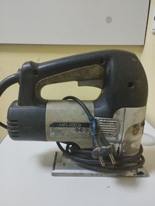 Б/у Электролобзик Интерскол мп-100э 01-200906377