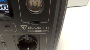 Б/в Зарядна станція Bluetti eb3a 600w 01-200908396