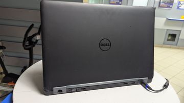 Б/в Ноутбук Dell 15/core i7 5600u ddr3/8gb ddr3/hdd *відсутній/ssd 256 gb/geforce 840m 01-200910384