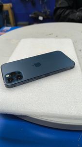 Б/в Мобільний телефон Apple iphone 12 pro 128gb 01-200914006