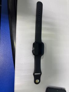 Б/в Смарт-годинник Apple watch series 8 gps 45mm aluminum case 01-200868833