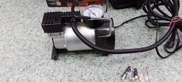 Б/в Автомобільний компресор Elegant force plus 100 020 01-200920528