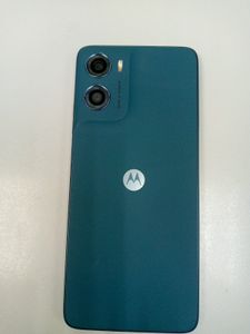 Б/в Мобільний телефон Motorola moto g06 4g 4/64gb 01-200922635