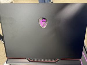 Б/в Ноутбук Msi 17/core i9-13980hx ddr4/64gb ddr4/hdd *відсутній/ssd 2000 gb/geforce rtx4070 8gb 01-200922280