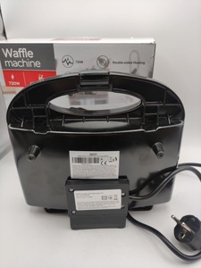 Б/у Вафельница Waffle Machine 105157 01-200945379