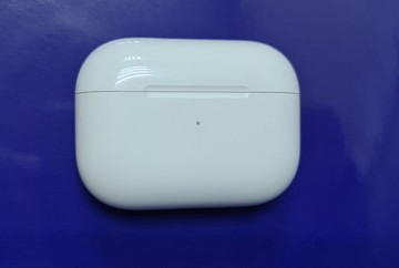 Б/в Навушники Apple airpods pro 2nd generation with magsafe charging case usb-c 01-200949913