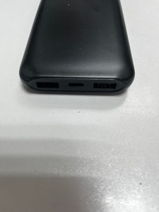 Б/у Повербанк Rivacase va2031 10000mah 01-200957080