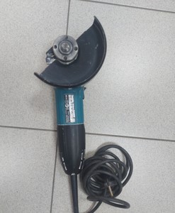 Б/в Кутова шліфмашина Makita ga5030 01-200923451