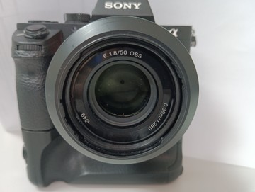 Б/в Фотоапарат Sony a7|| / sel50f18 50 mm f/1.8 / battery grip 01-200963757