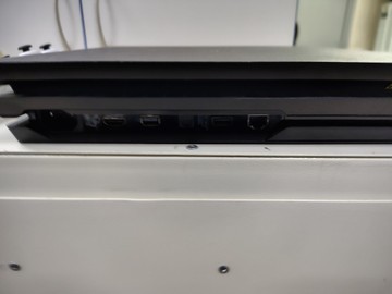 Б/в Ігрова приставка Sony playstation 4 pro 1tb 01-200991296