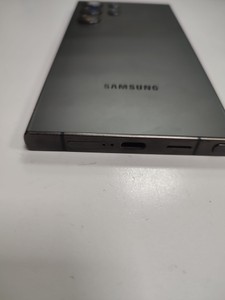 Б/в Мобільний телефон Samsung galaxy s24 ultra 12/512gb 01-201001401