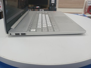 Б/в Ноутбук Hp 15/ryzen 3 5300u ddr4/8gb ddr4/ssd 256 gb/*інтегрована 01-200962156