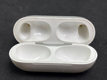 Б/в Навушники Apple airpods pro 2nd generation magsafe 01-201019136