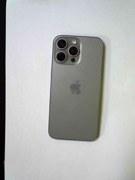 Б/в Мобільний телефон Apple iphone 15 pro max 256gb 01-200989411