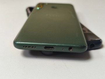 Б/в Мобільний телефон Htc desire 20 pro 6/128gb 01-201040001