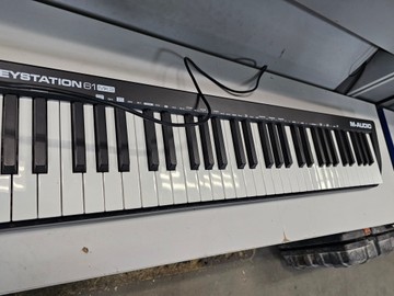 Б/в Midi-клавіатура M-Audio keystation 61 mk3 01-201053099