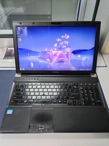 Toshiba 15/core i3 2310m ddr3/4gb ddr3/hdd 750 gb/*інтегрована