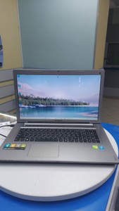 Lenovo 17/core i3 4000m ddr3/4gb ddr3/hdd 1000 gb/geforce 740m