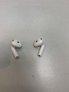 Б/в Навушники Apple airpods 4 01-201093251