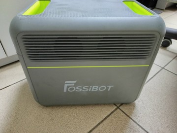 Б/в Зарядна станція Fossibot f1200 01-201110443