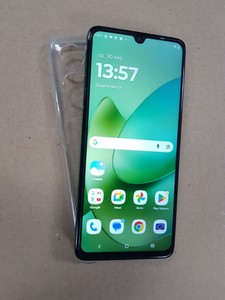 Б/в Мобільний телефон Motorola moto g06 4g 4/128gb 01-201138737