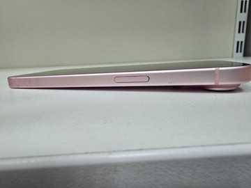 Б/в Мобільний телефон Apple iphone 15 256gb 01-201169325