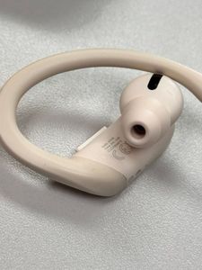 01-200490399: Beats By Dr. Dre powerbeats pro ivory