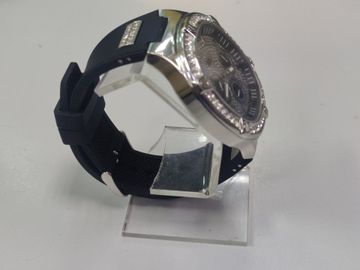 01-200589820: Guess gw0641g1