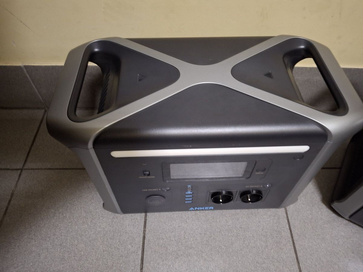Anker 757 powerhouse 1229wh 1500w