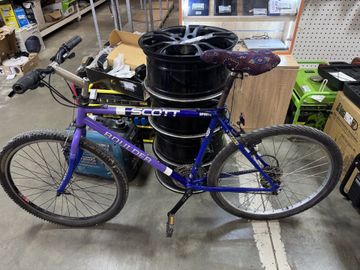 01-200742770: Scott boulder 26