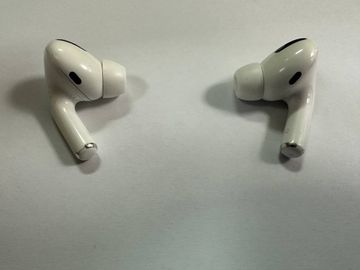 01-200788322: Apple airpods pro