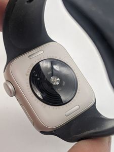 01-200629509: Apple watch se 2 gps 40mm aluminum case with sport