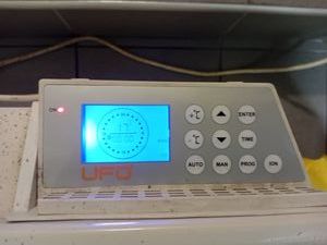 Б/в Обігрівач Ufo ech-25 01-200800308