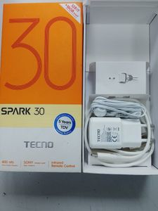 Б/в Мобільний телефон Tecno spark 30 kl6 8/128gb 01-200780757