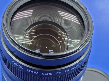 Б/в Фотооб'єктив Canon ef 75-300mm f/4-5.6 iii 01-200815049