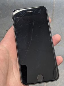 Б/в Мобільний телефон Apple iphone 8 64gb 01-200819186