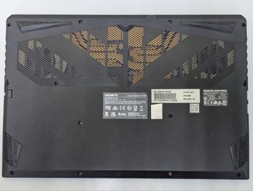 Б/в Ноутбук Gigabyte 15/core i7-13620h ddr5/16gb ddr5/ssd 1000 gb/geforce rtx4050 6gb 01-200852035