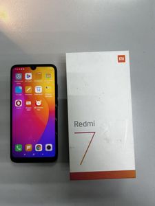 Б/в Мобільний телефон Xiaomi redmi 7 3/32gb 01-200854052