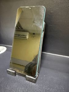 Б/в Мобільний телефон Xiaomi poco c40 3/32gb 01-200859248