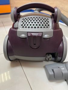 Б/в Пилосос Electrolux ze2263 01-200891107