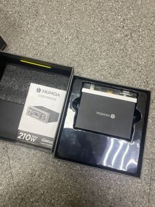 Б/у Сетевое зарядное устройство Hunda 210 вт a2214 01-200903407