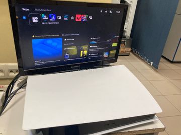 Б/у Игровая приставка Sony playstation 5 digital edition 825gb / 2 джойстика 01-200912395