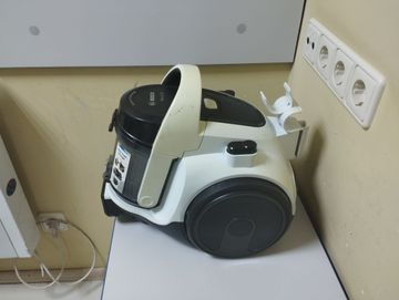 Б/в Пилосос Bosch serie 2 bgs05a225 01-200913378