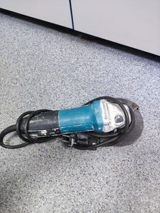 Б/в Кутова шліфмашина Makita ga5030 01-200912785